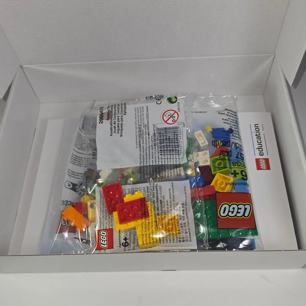 LEGO Education 66438 Academy Teacher's Kit 63 Piece Ages 16+